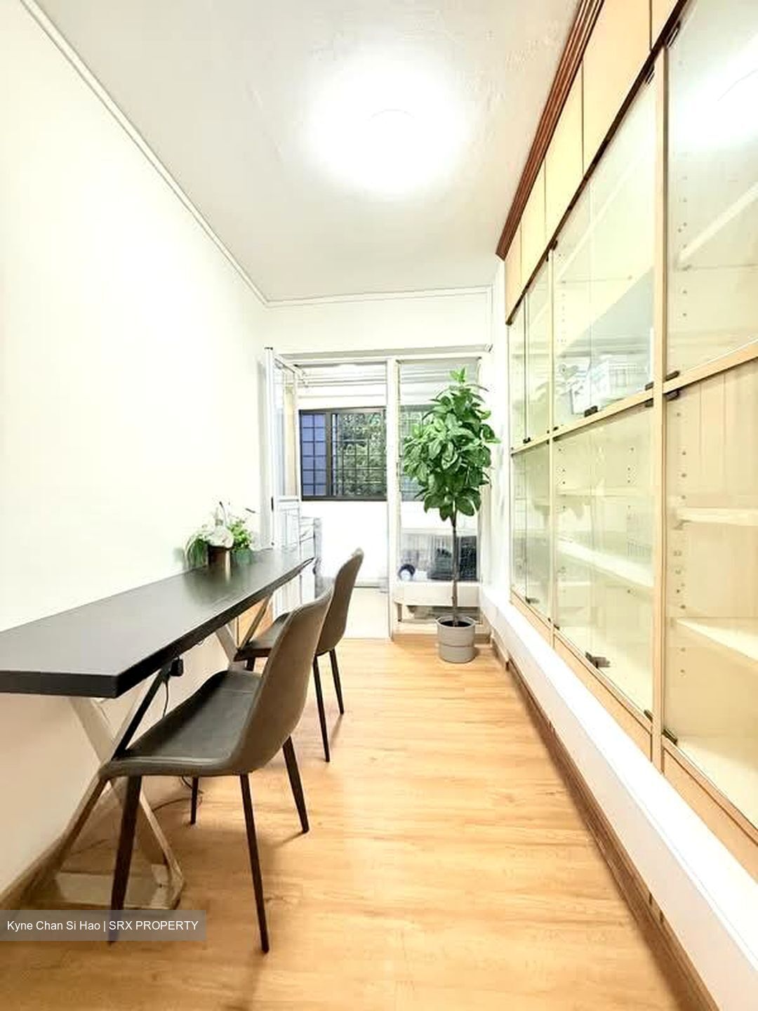Pine Grove (D21), Condominium #566293671